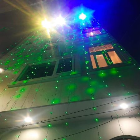 Hotel Blue Star Varanasi Exterior foto