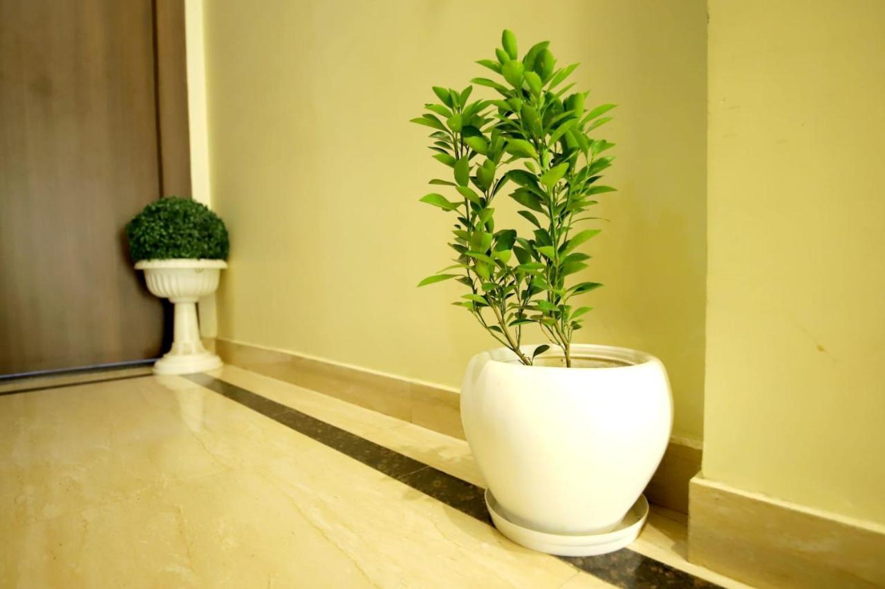 Hotel Blue Star Varanasi Exterior foto