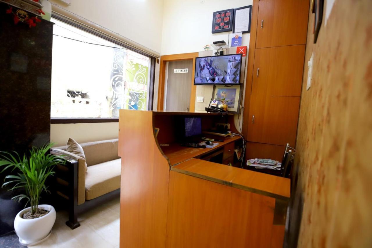 Hotel Blue Star Varanasi Exterior foto